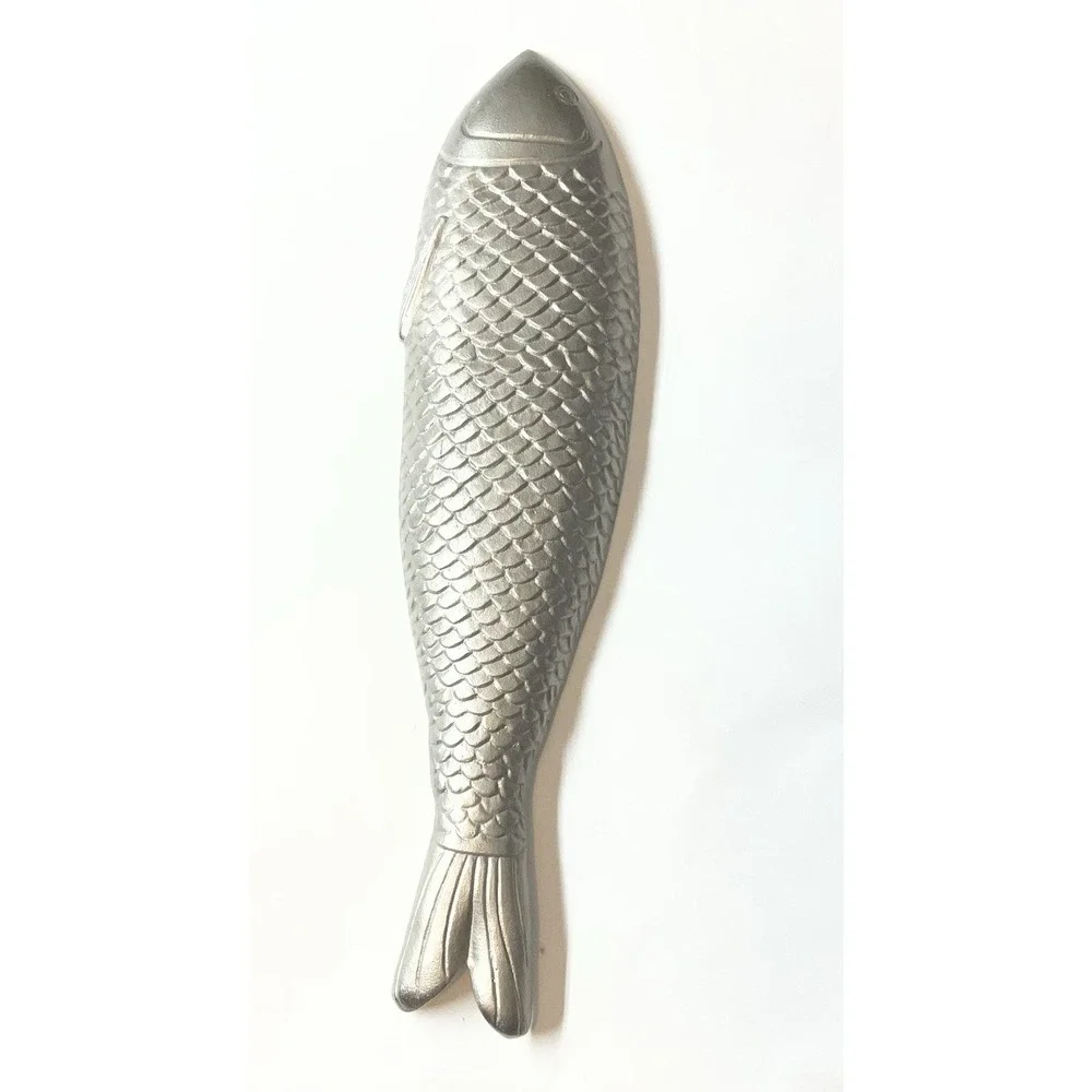 Fish Wall‎ Decor Cast Metal 5.75'' x 23.25 x 1.25''(14.6cm x 59.1cm x 3.1cm)